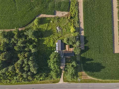 319 W Grand Riv, Ionia, MI 48846