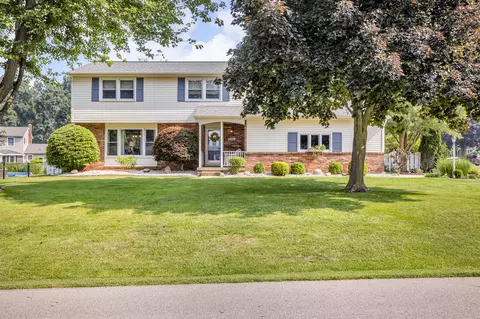 1204 Winston, Jackson, MI 49203