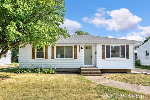 1122 Cricklewood, Wyoming, MI 49509