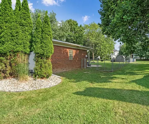 700 Devonshire, Fowlerville, MI 48836 photo 5