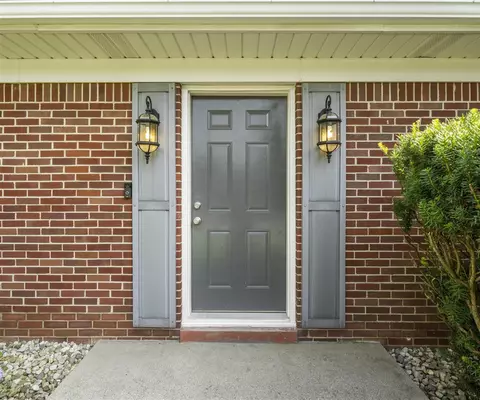 700 Devonshire, Fowlerville, MI 48836 photo 7
