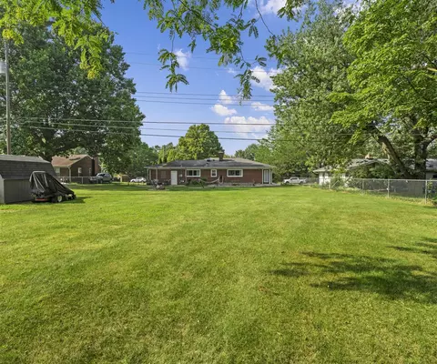 700 Devonshire, Fowlerville, MI 48836 photo 38