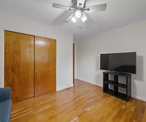 700 Devonshire, Fowlerville, MI 48836 photo 24