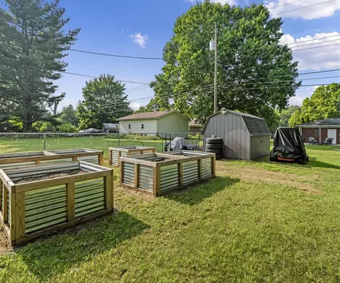700 Devonshire, Fowlerville, MI 48836 photo 39