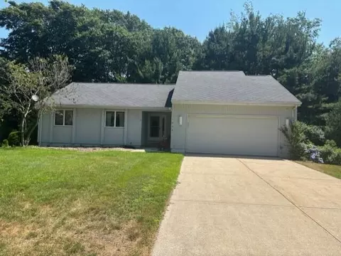 11860 Juniper Hls, Grand Haven, MI 49417