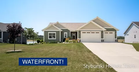 9381 Shoreway, West Olive, MI 49460