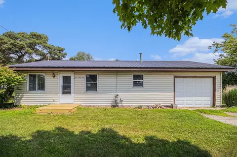 Exterior - 1442 W State, Belding, MI 48809 photo 3 of 6