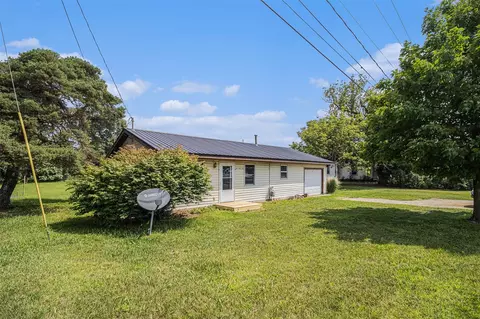 Exterior - 1442 W State, Belding, MI 48809 photo 2 of 6