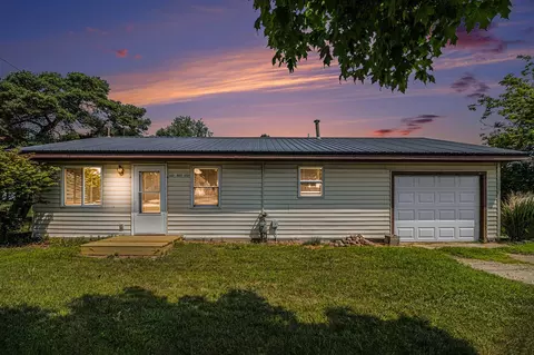 1442 W State, Belding, MI 48809