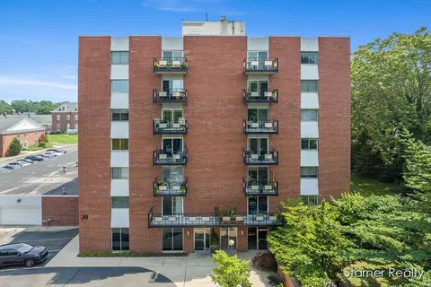 30 College #46, Grand Rapids, MI 49503