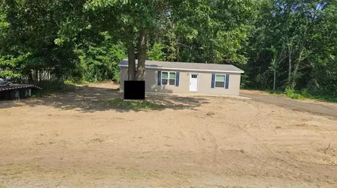 57907 James, Three Rivers, MI 49093