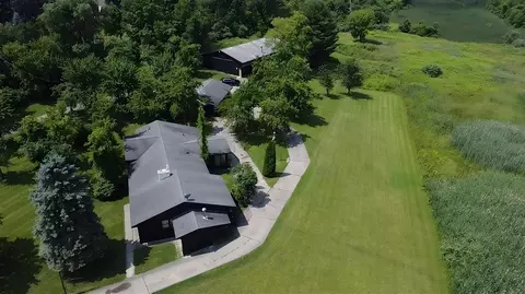 3345 Beach, Port Huron, MI 48060