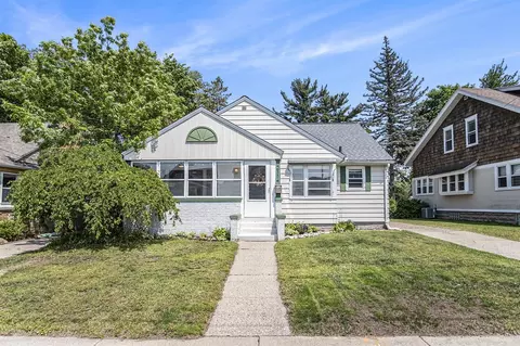 2114 Martin, Grand Rapids, MI 49507