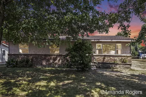 312 Blake, Sparta, MI 49345