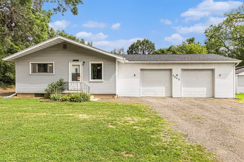 3908 Seymour, Jackson, MI 49201 photo 2