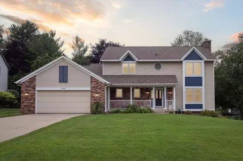 4949 Chableau, Wyoming, MI 49519