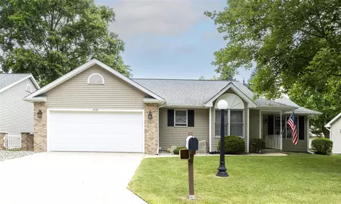 1589 Lido, Portage, MI 49002