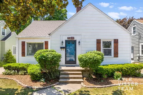 323 Baynton, Grand Rapids, MI 49503