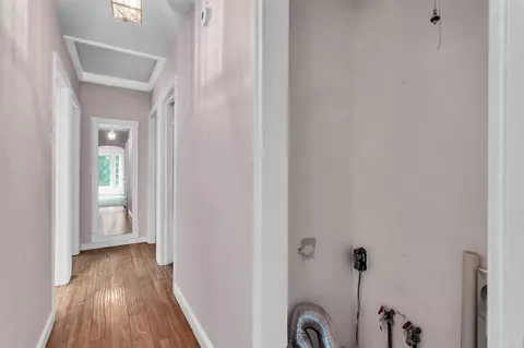 Entry Way - 317 Sulgrave, Jackson, MI 49203 photo 2 of 2