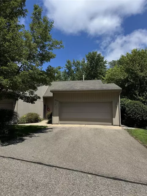 4757 Rockvalley, Grand Rapids, MI 49525