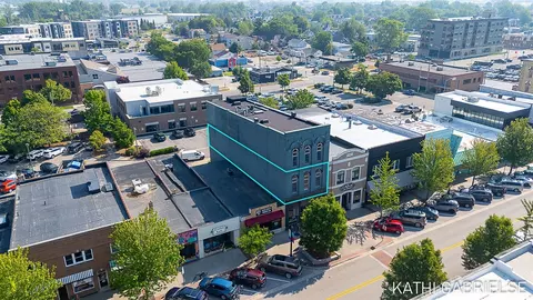 117 Washington #B, Grand Haven, MI 49417