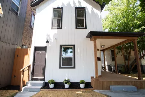 909 Bridge, Grand Rapids, MI 49504
