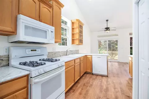 280 A Doster, Plainwell, MI 49080 photo 8