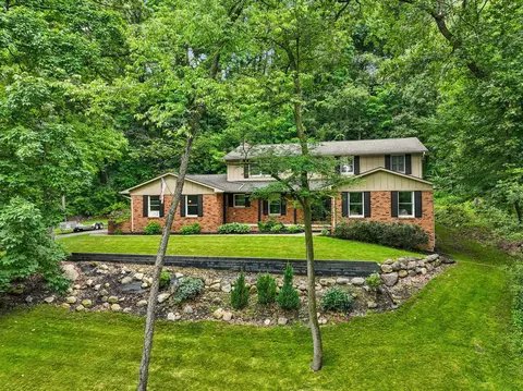 6047 Sundance, Brighton, MI 48116