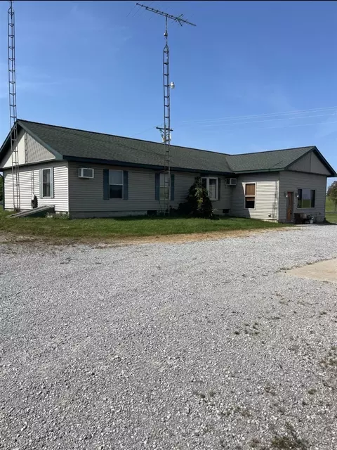 8181 15 Mile, Evart, MI 49631