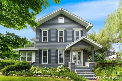 205 Pearl, Belding, MI 48809