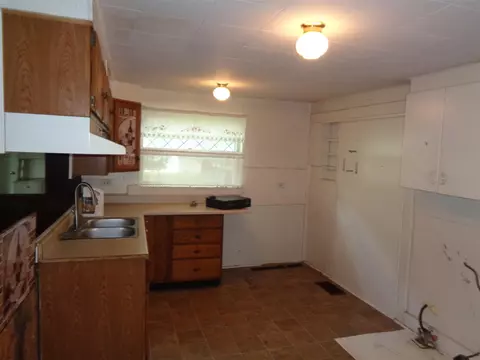 202 N N Un, Reading, MI 49274 photo 9
