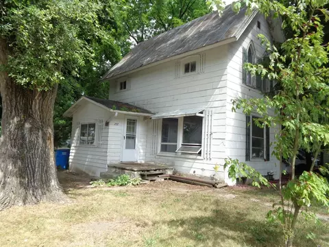 202 N N Un, Reading, MI 49274