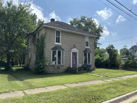 605 E West, Sturgis, MI 49091