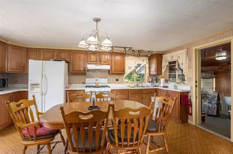 10142 Walnut, Three Rivers, MI 49093 photo 10