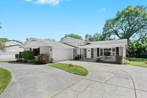 18661 Middlesex, Lathrup Village, MI 48076