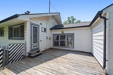 Exterior - 505 Jacqueline, Jackson, MI 49202 photo 5 of 10