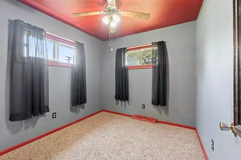 Bedroom - 505 Jacqueline, Jackson, MI 49202 photo 3 of 4