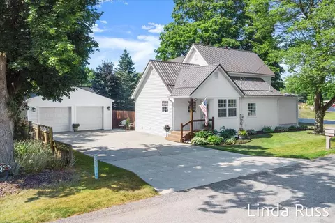 184 Parsonage, Saranac, MI 48881