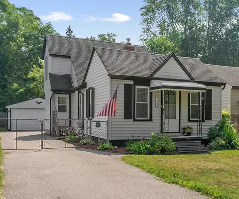 21208 Poinciana, Southfield, MI 48033