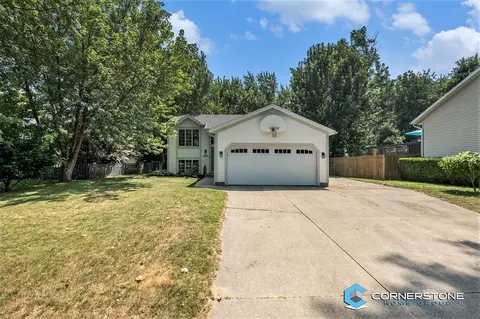 3218 Hazelnut, Grand Rapids, MI 49504