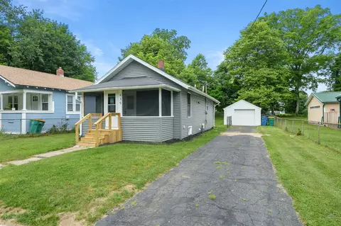435 N Kendall, Battle Creek, MI 49037