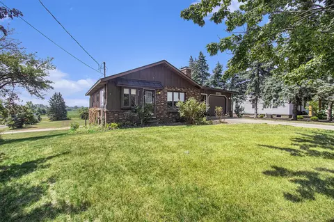 5902 146th, Holland, MI 49423
