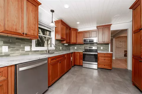 Kitchen - 811 Thomas, Plainwell, MI 49080 photo 1 of 4