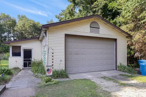 1085 2nd Division, Plainwell, MI 49080 photo 14