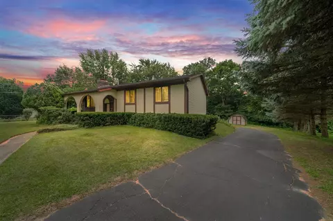 319 Holmes, Ypsilanti, MI 48198