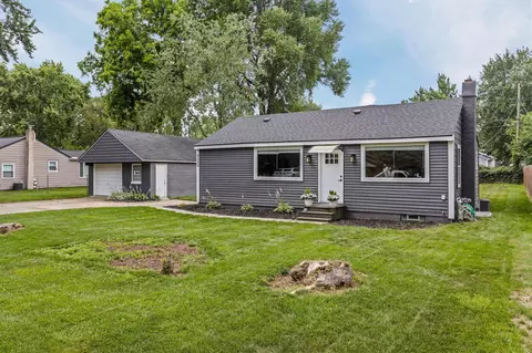 6559 Saline, Waterford, MI 48329