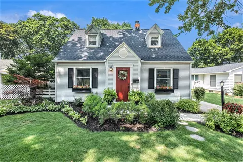 369 Sigsbee, Rockford, MI 49341
