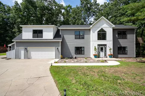 309 Woodview, Muskegon, MI 49442