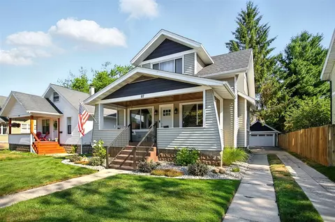 87 W 20th, Holland, MI 49423