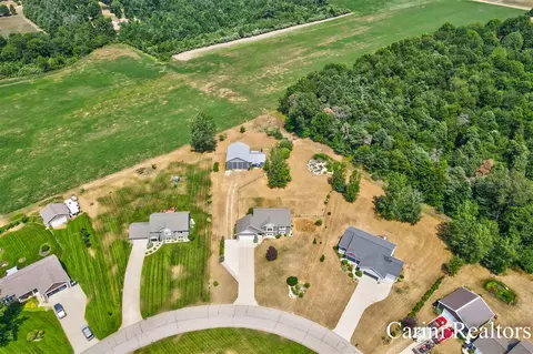 9035 Meadows Pointe, Allendale, MI 49401